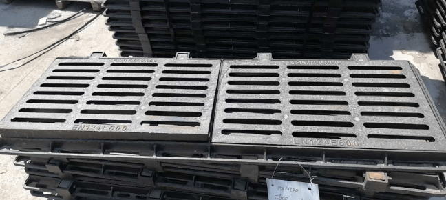 新龙镇球墨铸铁连体双篦展示